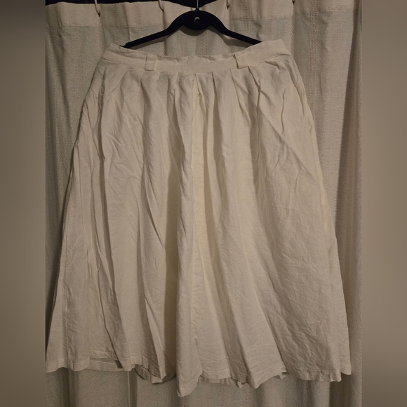 ModCloth White Skirt, 14 - Picture 2 of 2